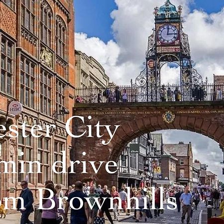 Brownhills Villa Eaton  Buitenkant foto