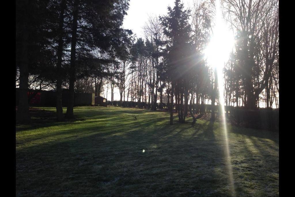 Brownhills Villa Eaton  Buitenkant foto